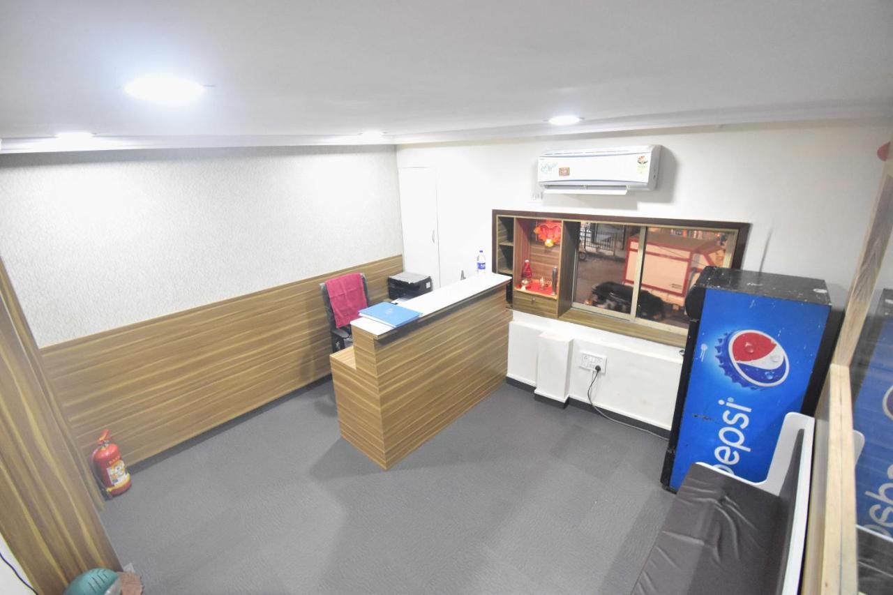 Balas Residency Мумбаи Экстерьер фото