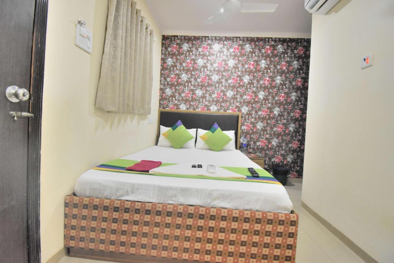 Balas Residency Мумбаи Экстерьер фото